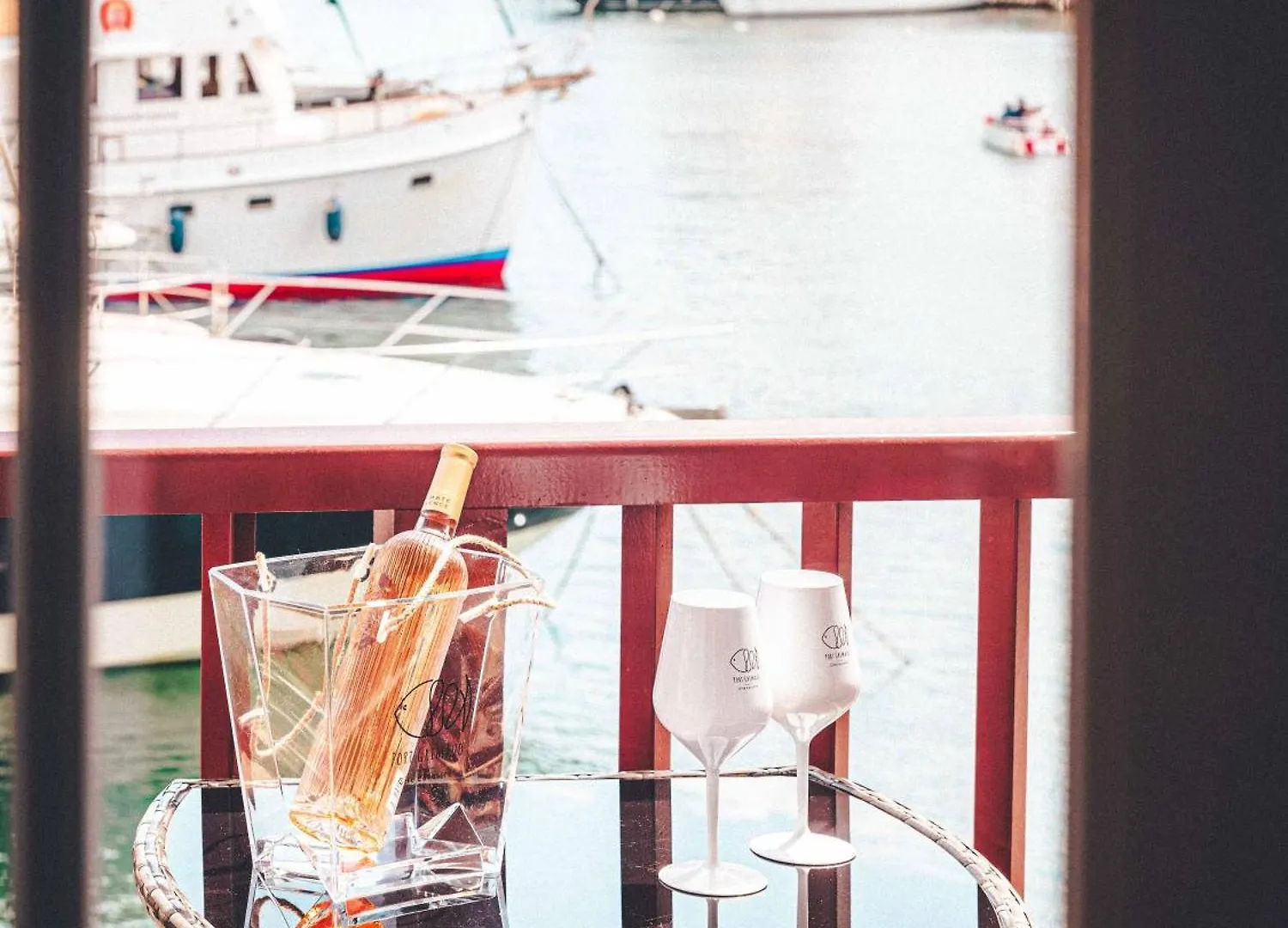 Le Suffren Hotel Grimaud
