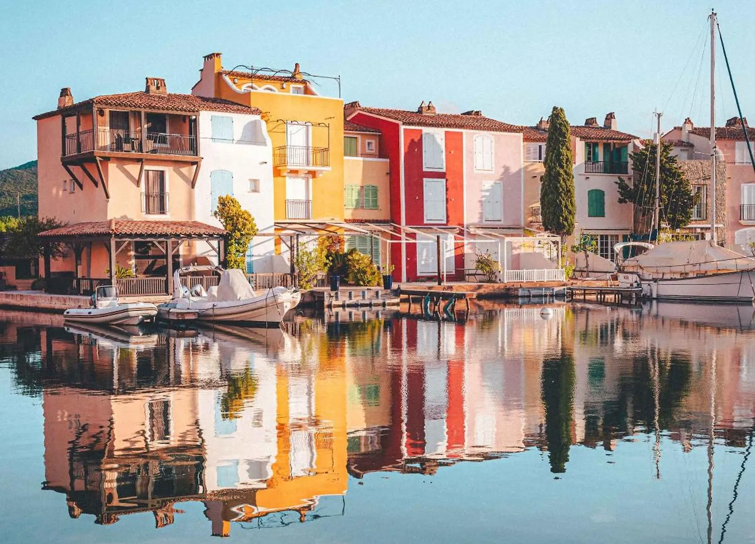 Le Suffren Hotel Grimaud Francia
