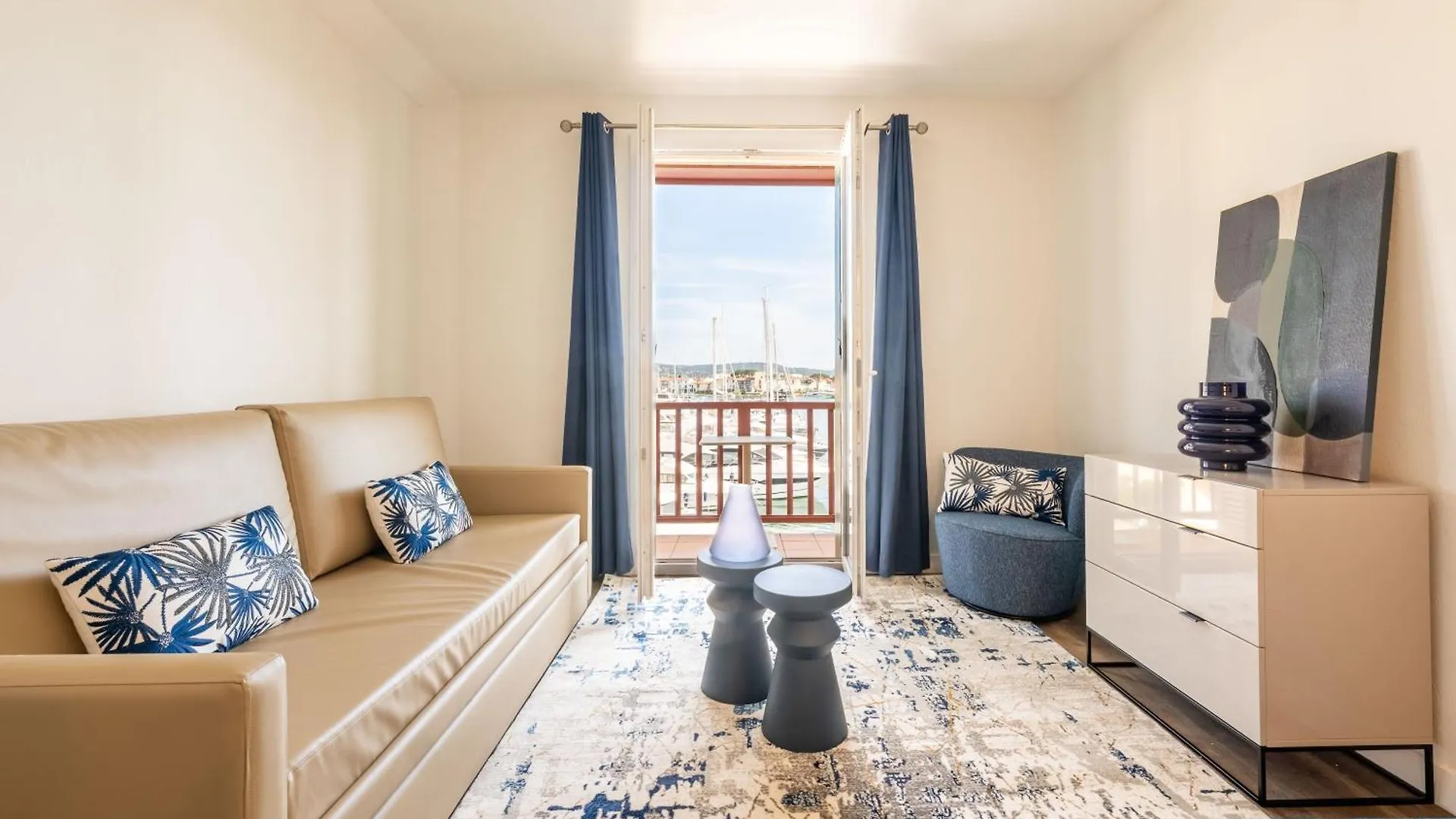 Le Suffren Hotel Grimaud Aparthotel
