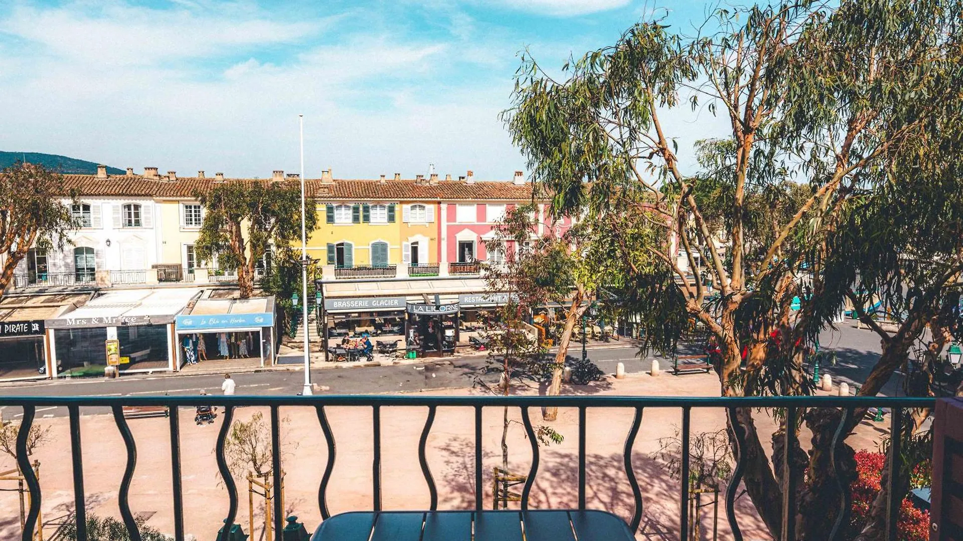 Aparthotel Le Suffren Hotel Grimaud